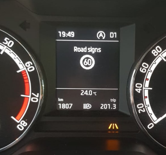 זיהוי תמרורים